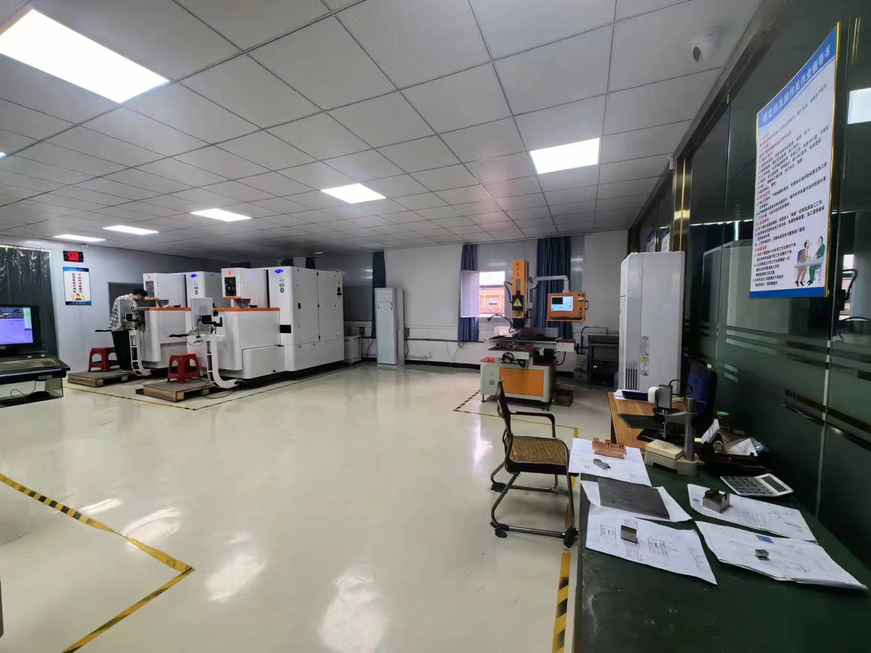 Dongguan Shanhesheng Precision Co., Ltd línea de producción de fábrica